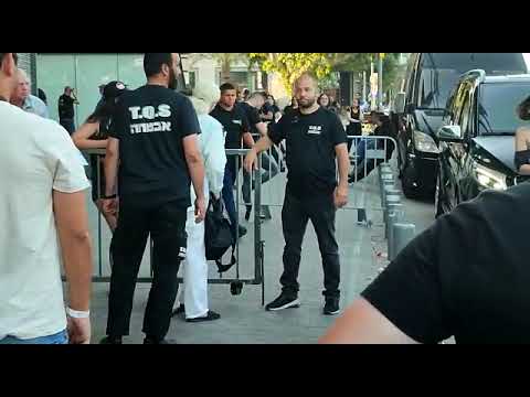 Ian Paice and Ian Gillan from Deep Purple get out of the car before a gig