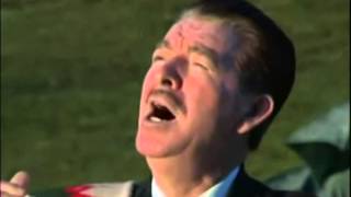 Video Quién Es Él de José Ocampo