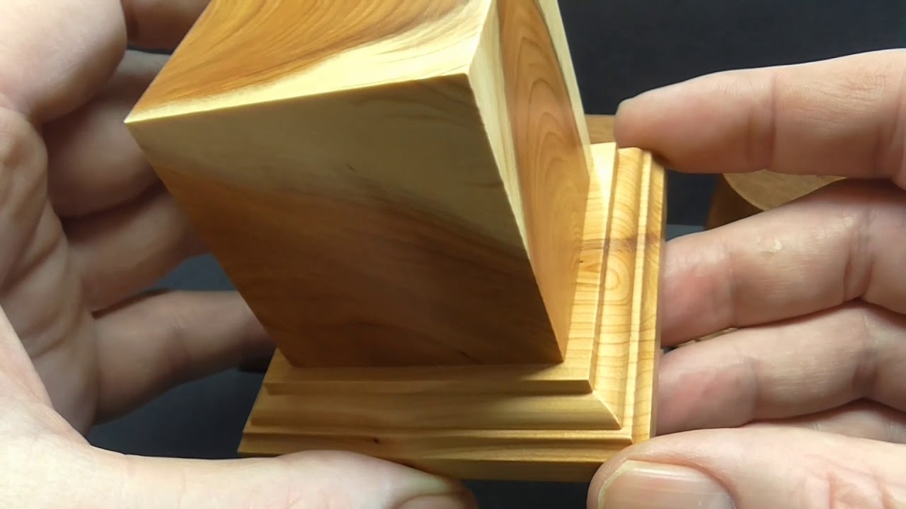 Unboxing Wooden Display Plinths From Oakwood Studios
