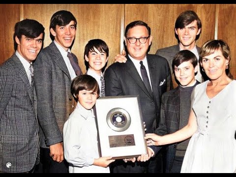 The Cowsills: The Heartbreaking Reason Why They Suddenly Disappeared