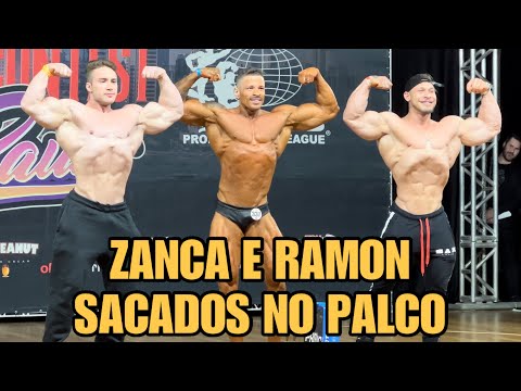RAMON DINO PRO , GABRIEL ZANCANELLI E OVERALL BRUNO MELO SACADOS NO PALCO DA MUSCLE CONTEST SP