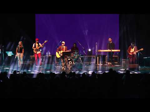 Zambayonny "Viernes" (DVD 10 AÑOS)