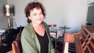 Norah Jones - Seven Years - Live at Home