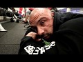 60 sekúnd s IFBB PRO Igorom Illesom: Zakopavanie v ľahu s jednoručkou (Tip dňa)