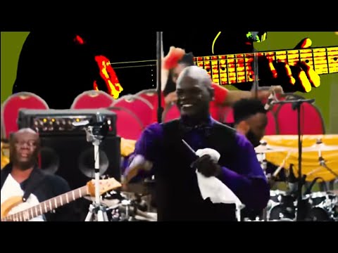 Pastor drops Hit Song during Church Service [Unda Di Blood]