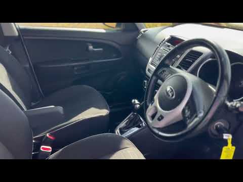 Kia Venga EX 5DR Automatic Mint condition, 1 owner - Image 2