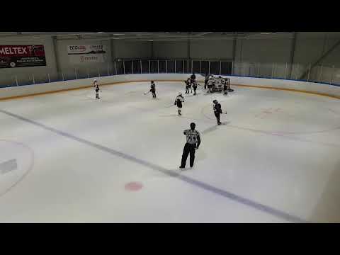 D2 AAA / Jyp Punainen - S-Kiekko Musta / Buugi 1 / 27.10.2019 klo 15:45