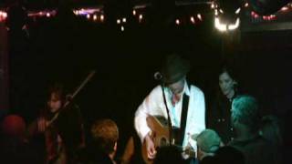 Dave Alvin And The Guilty Women : Downey Girl