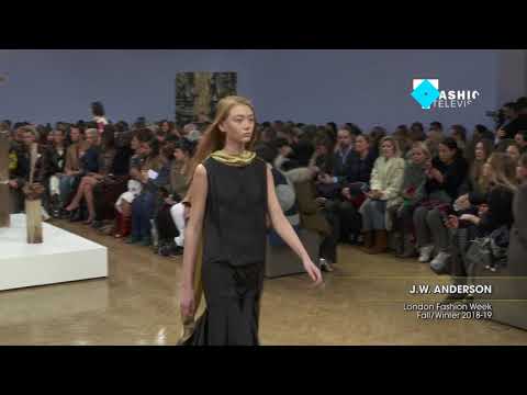 J.W. ANDERSON London Fashion Week Fall/Winter 2018-19