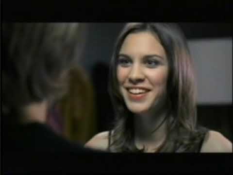 Sunsilk Aqua Minerals (Flatmates) 30s - France (English ver.)/UK, 2003