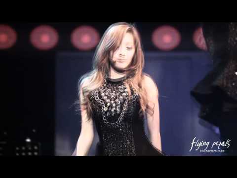 [Fancam] 111125 Taeyeon Preview
