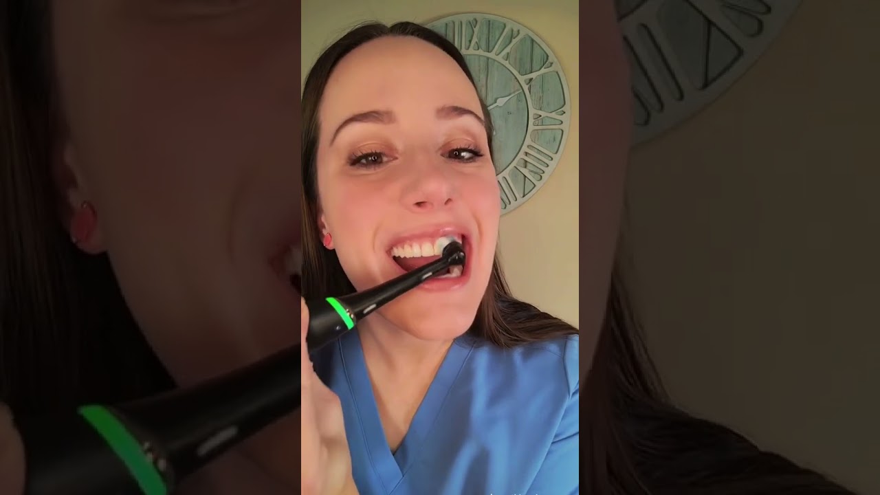 How do you properly use an electric toothbrush? A dentist demonstrates.  🪥