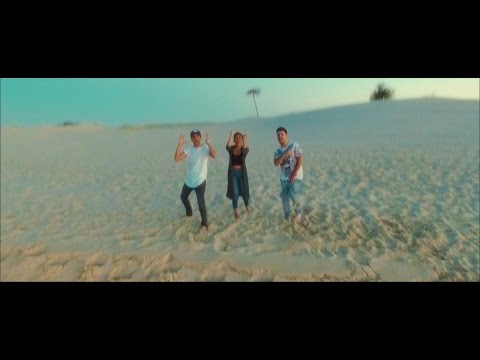 AX13 Ft Diego Salome y  Sonido Cristal - Queda Loca Video Oficial