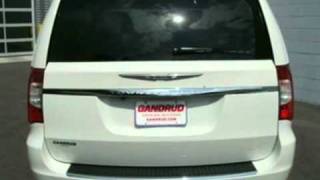 preview picture of video '2011 Chrysler Town & Country #11319 in Green Bay Milwaukee,'