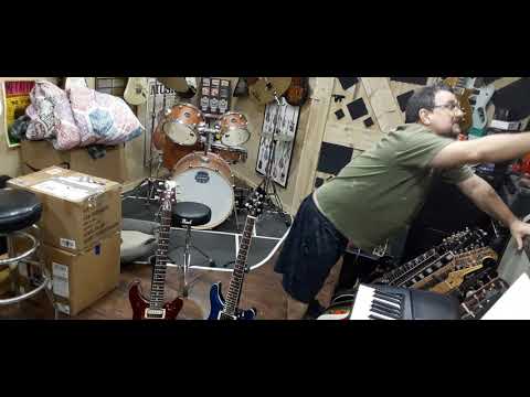 Monster Custom PRS McCarty VS Harley Benton CST 24