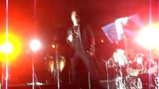 Regulo Caro - Hola Corazon - Fresno, CA 8/26/11