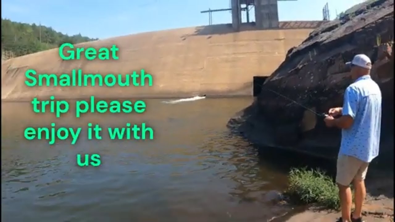 Smallmouth bass fishing in this amazing river!