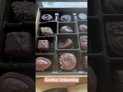 Godiva Chocolates Unboxing • Mompreneur Life ❤️ Vlog YouTube #Shorts