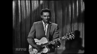 Chuck Berry &quot;Sweet Little Sixteen&quot;