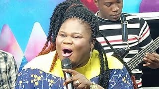 Wow!! Nhyira Betty Deep Pentecostal Worship With Power🔥
