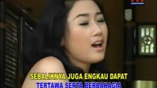 Download lagu Ida Laila Cinta mp3