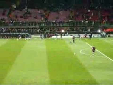 Manuel Almunia great save in San Siro