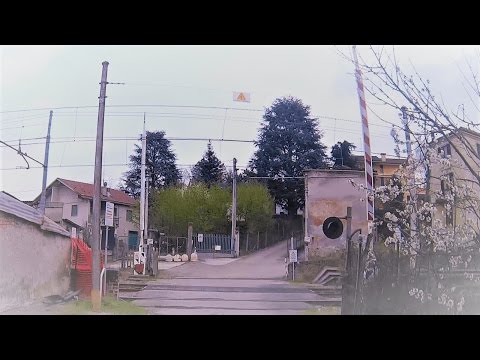 Passaggio a livello traversa Via Verdi, Nizza Monferrato (AT) # railroad crossing # bahnübergang
