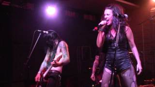 SOUNDCHECK LIVE BEASTO BLANCO with CALICO COOPER Lucky Strike 11/2/2016