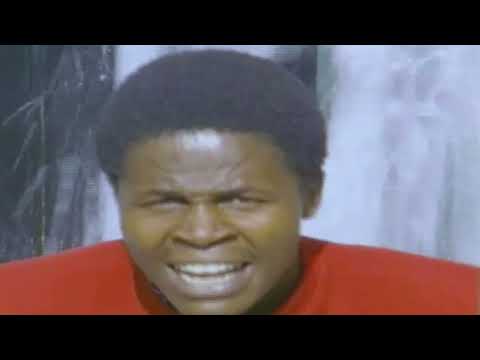 Father Amos Mahendere - Hupenyu Hwepanyika-1998 Old school video