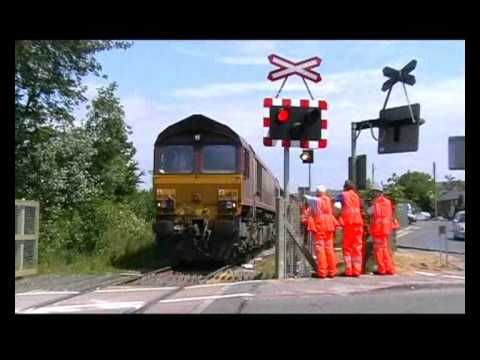 66120 With First Loaded Train over the New Crossing at GCG 25/06/2009