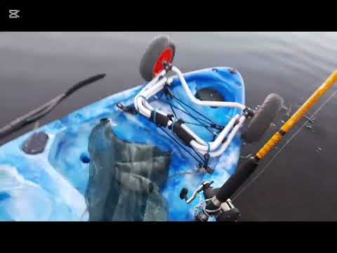 Domingo de otoño en el barrio. Pesca deportiva en Kayac La Riviera Rocha Uruguay