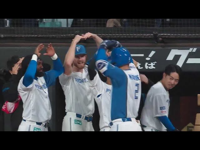 【2回裏】同点の一発!! ファイターズ・マルティネスが左中間スタンドへホームランを放つ!!  2023年5月23日 北海道日本ハムファイターズ 対 福岡ソフトバンクホークス