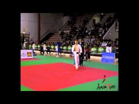 italiajudo.com_Finale1posto_66Kg_Carabinieri (Fabrizio Piatti) vs Fiamme Oro (Enrico Parlati).m4v