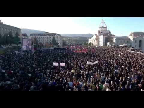 Բազմամարդ հանրահավաք՝ Արցախի վերածննդի հրապարակում