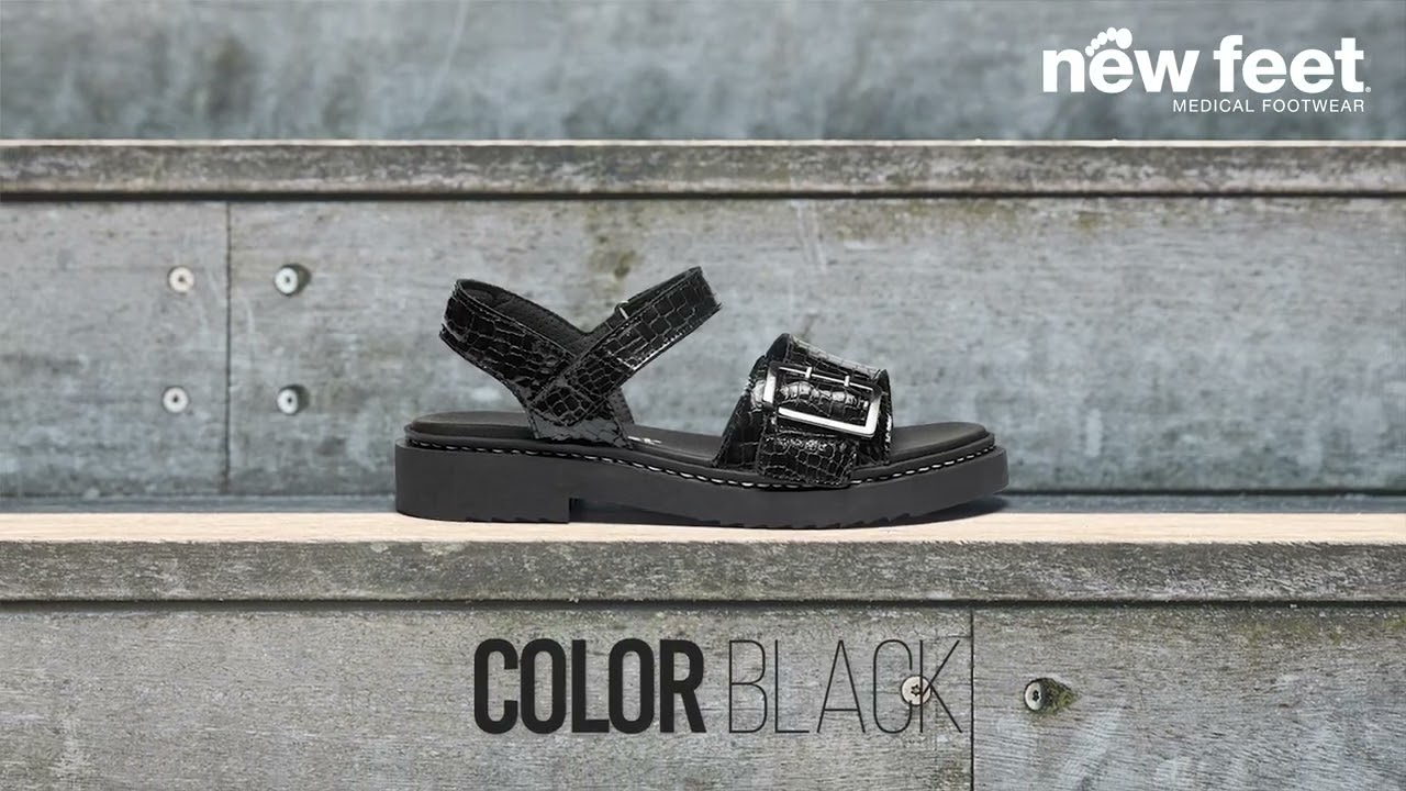 Damesandal med justerbar velcrorem og spænde