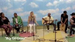 Joss Stone sings &quot;Big &#39;Ol Game&quot; @ Lurie Children&#39;s Hospital