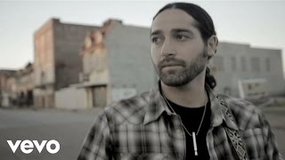 Josh Thompson - Way Out Here (Acoustic)