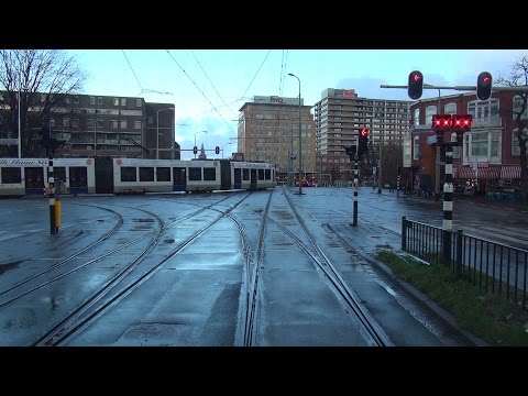HTM R-NET tramlijn 2 Kraayenstein - Leidschendam Leidsenhage | regen | Siemens Avenio 5030