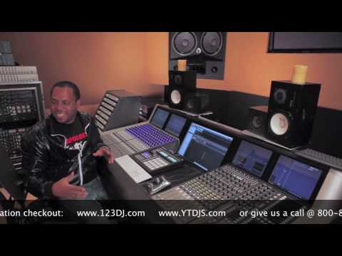 "Death Of Autotune" producer No I.D. on Maschine