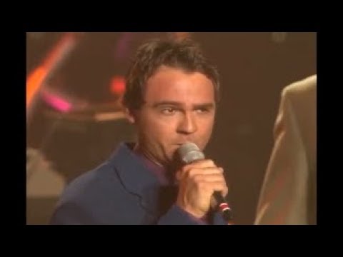 Tim Duncan Bass Singer Low notes and Solos