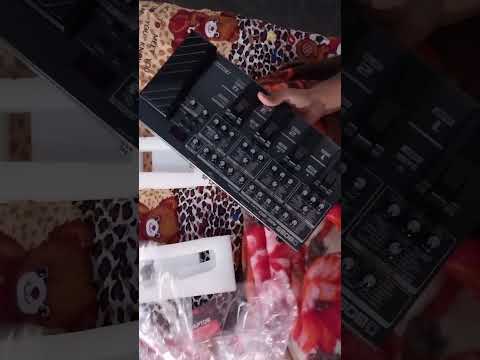 Boss me 80 unboxing