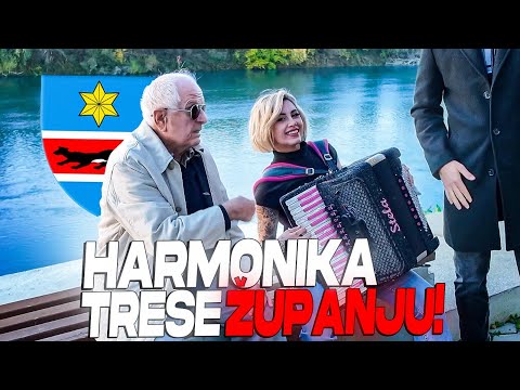 Stela Rade zapjevala s tamburašima u Županji 🎶 Reakcije Slavonaca su nevjerojatne! 😍