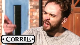 Coronation Street - David&#39;s Entire Family Is Against the Move to New Zealand