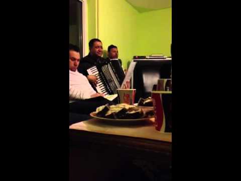 Vervelas zdrobit de necazuri