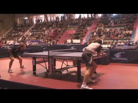 Simon Gauzy et Emmanuel Lebesson aux Championnats de France 2011