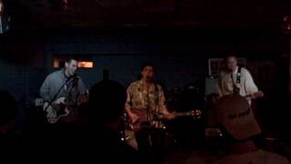 The So So Glos -- Diss Town