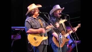 The Bellamy Brothers- For All The Wrong Reasons (7/29/16)