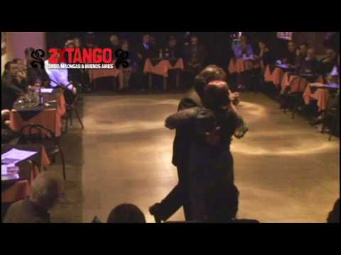  María del Carmen Romero  and  Jorge Dispari  are  dancing  to  the  tango  "  Tigre Viejo  "