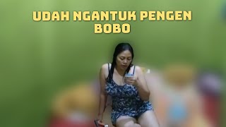 Download lagu BUNDA SEDANG MEMAKAI KRIM MALAM mp3