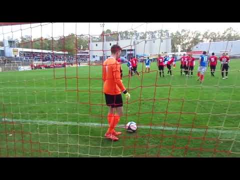 VfR Mannheim - VfB Eppingen / Das 2:0 durch Ajdin Zeric